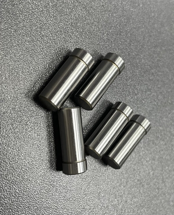 Precision linear bearing