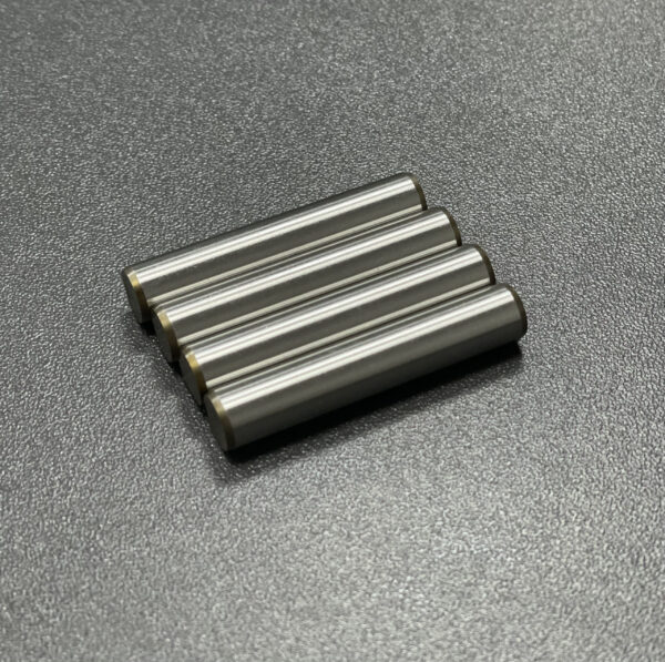 Precision linear bearing