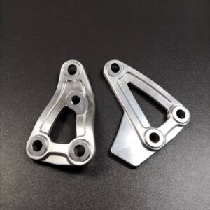 Customized 5 Axle CNC Milling Process 7075 Aluminum Right and Left Motor Parts for Motor Cycle