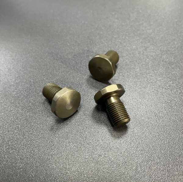 Hardened heat treated stainless steel short screws