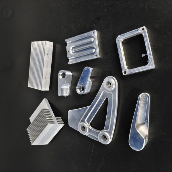 Customized Aluminum Stainless Steel 5 Axis Metal CNC Auto Parts