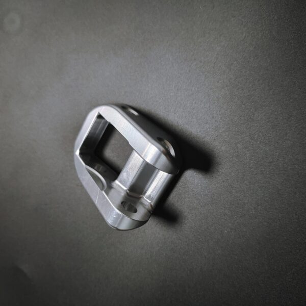 Custom CNC milling stainless steel aluminum precision machined parts