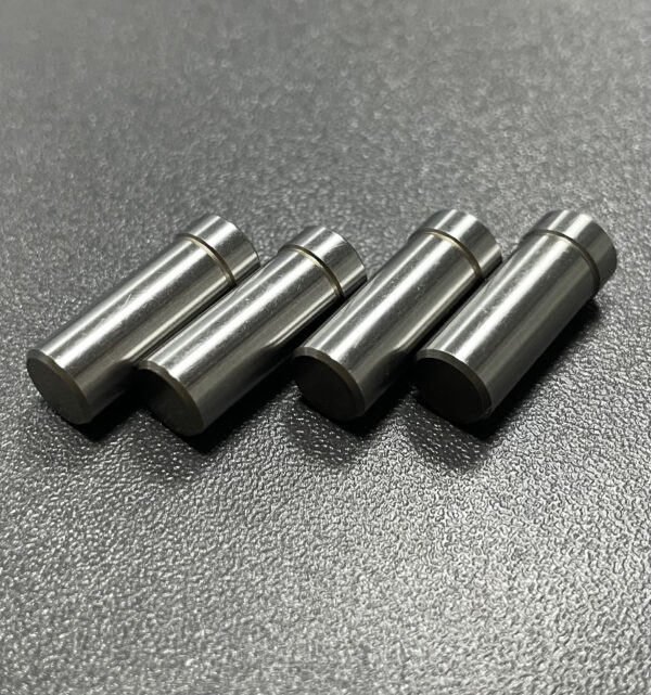 Precision linear bearing