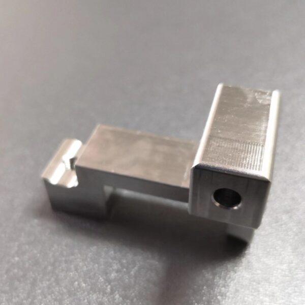 Customized CNC machining of heterosexual aluminum alloy fixed bracket